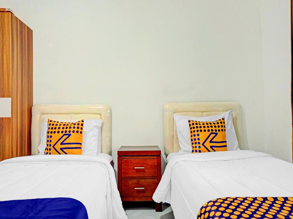 Spot On 90295 Simprug Residence จาการ์ตา ภายนอก รูปภาพ